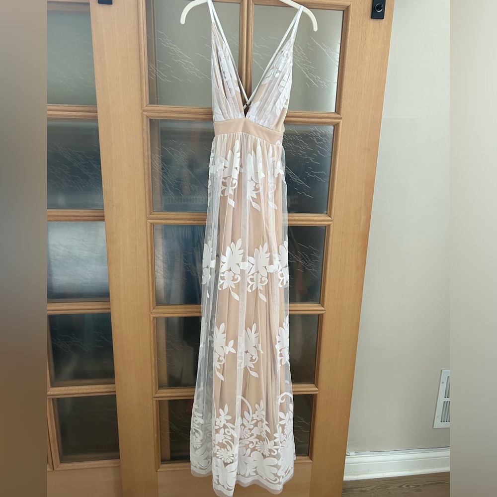 LUXELL Flocked Velvet Lace Floral Dress